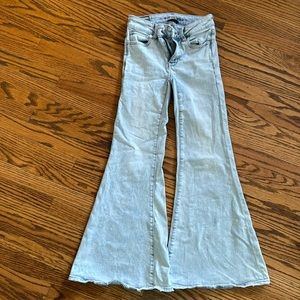 American Eagle super flare stretch jeans size 00 SHORT, excellent used condition